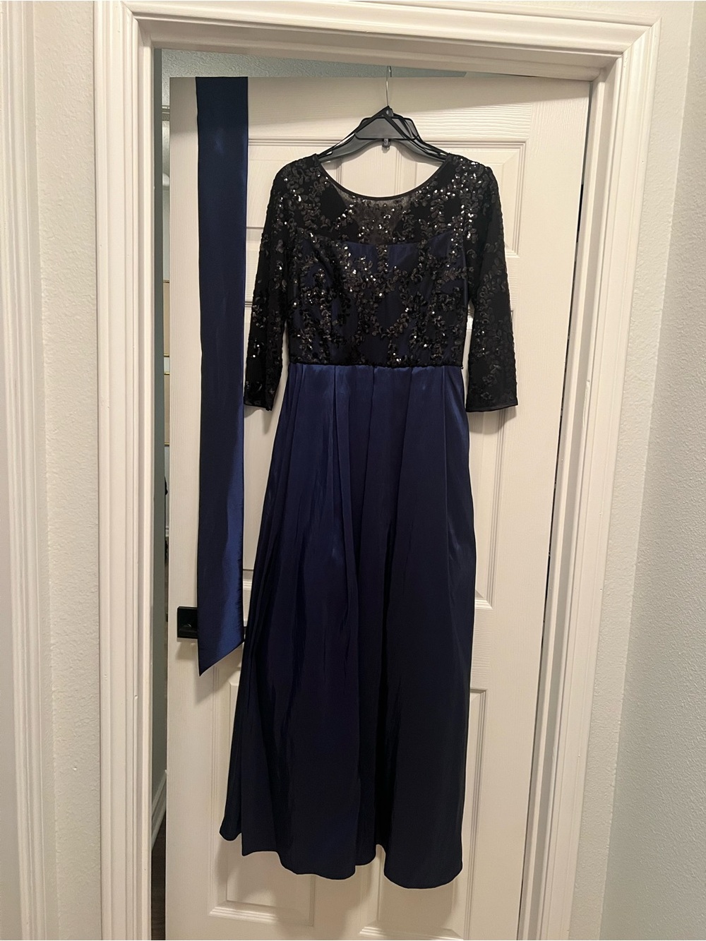 Eliza J Navy and Black Sequin Bodice Long Sleeve Gown